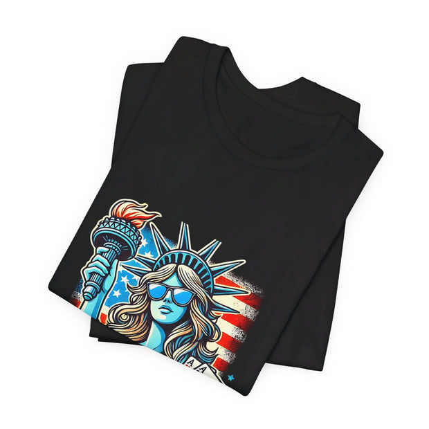 Statue of Liberty Poker USA Independence Day Poker Tee - Funny T-Shirt for Poker Lovers, Patriotic Gift, Unique Casino Apparel - PokerCircle Design Studio