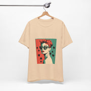 Queen of Suits - Women's Vintage Poker Art Graphic T-Shirt | PokerCircle Design Studio